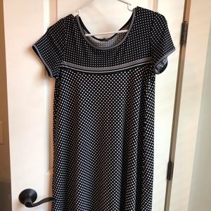 Max Edition black and white pull over dress